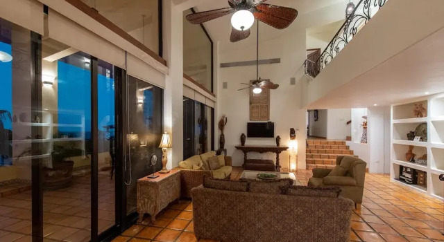 Large Villa for up to 32 People Near Medano Beach: Villa Diamante de Law