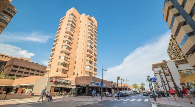 Apartment With one Bedroom in Fuengirola, With Private Pool - 50 m From the Beach, Забронировать Апартаменты/квартира Фуэнхирола Коста-дель-Соль, рядом с Аквапарк Аквамиджас