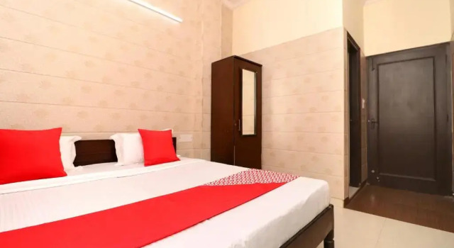 Номер Classic Hotel O Mall Residency