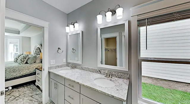 Stylish In Gated Community - Walk To Beach! 5 Bedroom Home, Забронировать Дом для отпуска Коттеджи Южной Каролины, Коттедж