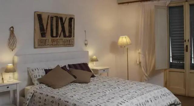 Maison in Piazza S. Croce, Забронировать Отель Санта-Кроче Флоренция, рядом с Дом Буонаротти