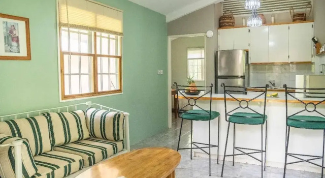 Confort quadruple cottage Vue jardin Kootney Resorts