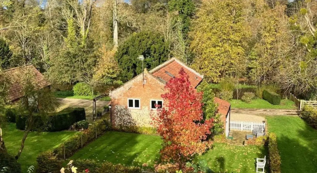 Апартаменты Host Stay Boathouse Barn