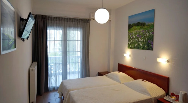 Двухместный номер Classic с балконом Olympus Hotel Villa Drosos