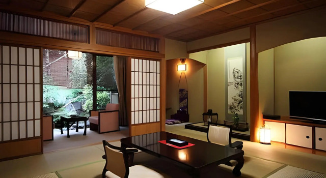 Ureshino Onsen Cha no Kokoro Warakuen, Buchen Sie Hotel Ureshino Saga