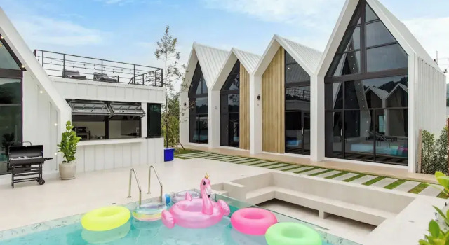 Вилла с балконом EL MAR Pool Villa