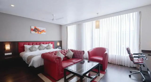 Полулюкс Lemon Tree Hotel, Hubli