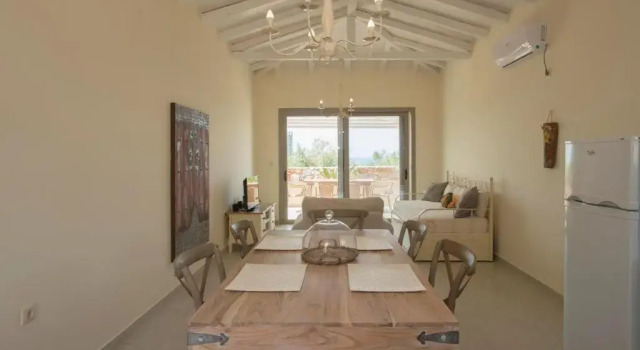 Коттедж c 1 комнатой Poliana Estate Villas