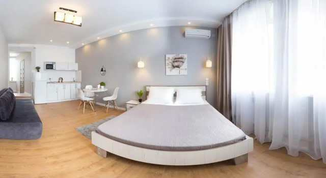 LUX studio near metro Pushkinska, Universytet - Chernyshevska str. 95-4, Prenota Hotel Hotel a Kharkov con parcheggio, Parcheggio