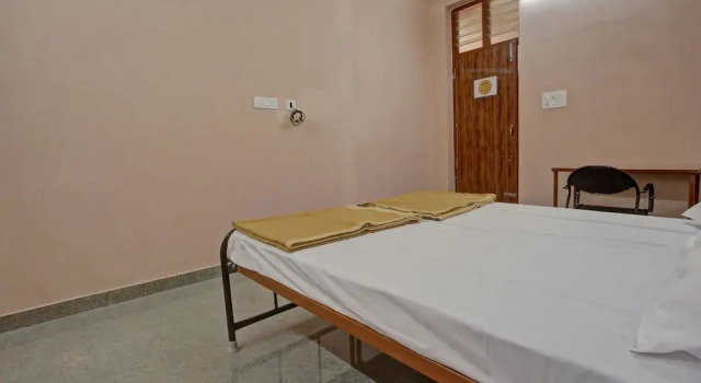 Spot On 41583 Sri Rugmani Residency