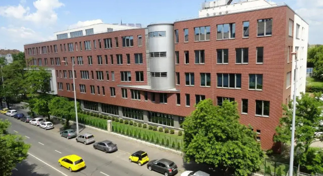 Апартаменты Arena Apartment