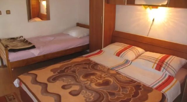 Apartment Božidar