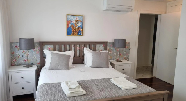 Chiado Patio Apartment Rentexperience, Забронировать Апартаменты/квартира Апартаменты Лиссабона, рядом с Café A Brasileira, Апартаменты/квартира