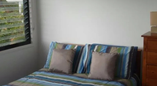 Woonum 7, Book Hotel Hoteller i Sunshine Coast med parkering, Parkering