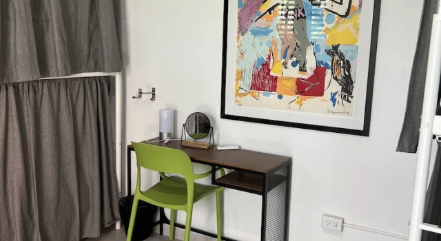 Кровать в общем номере (женский номер) Nomada Beach Hostel- Isla Verde