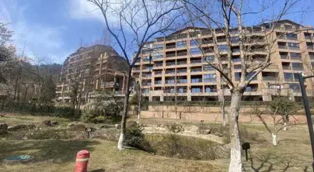 Qie Ting Feng Yin Homestay, Prenota Hotel Huzhou Zhejiang