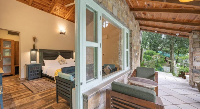 Номер Deluxe Echor Malusara Lakeview Retreat Bhimtal