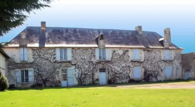 La Bastide de Courcelles, Забронировать Отель Жизе Вьен