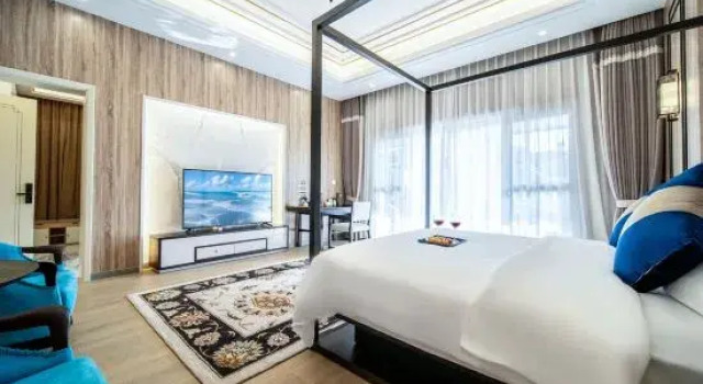 Люкс Presidential Near Shuiloutai Hot Spring Villa Homestay