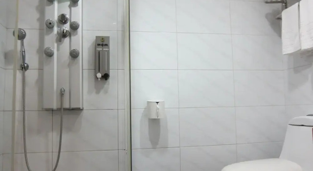 Номер Standard Tai Lee Hotel