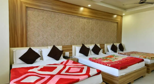 Hotel Moon Star, Забронировать Отель Отели штата Раджастхана с парковкой, Парковка