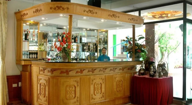 Biệt thự xanh lam, Rezervasyon Otel Yên Phú havuzlu oteller, Yüzme Havuzu