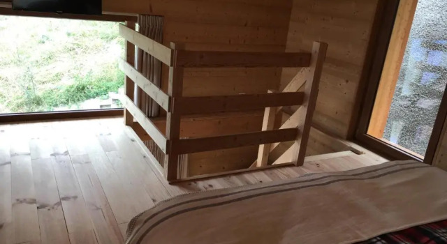 Chalet Lombardie, Prenota Chalet Hotel a Canton Vallese con parcheggio, Parcheggio