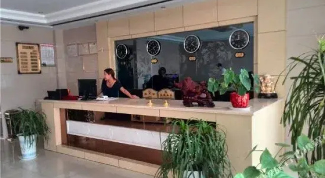 Junyue Business Hotel, Prenota Hotel Weinan Shaanxi