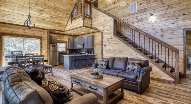 Ern866 - Ole Smoky 3 Bedroom Cabin by RedAwning