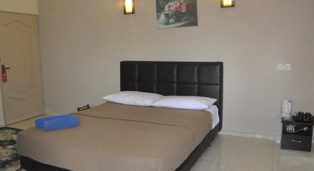 Saujana Hotel And Restaurant