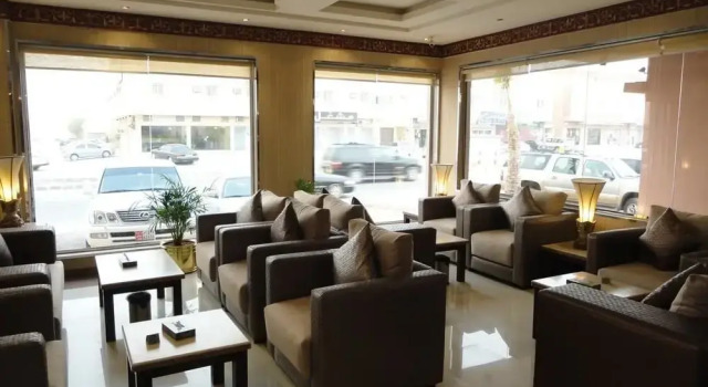Vinas Apartment, Забронировать Апартаменты/квартира Апартаменты Al Rawdah , Апартаменты/квартира