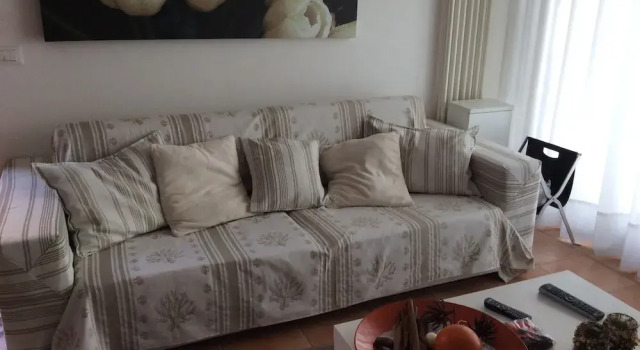 HomeToBe Golf&Venice Apartment