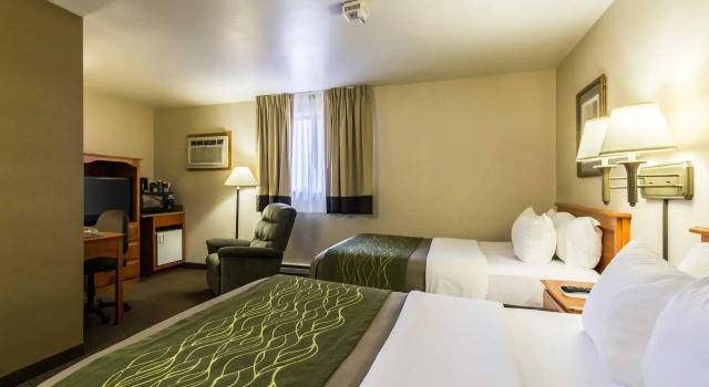Четырёхместный номер Standard Motel 6 Minot, ND