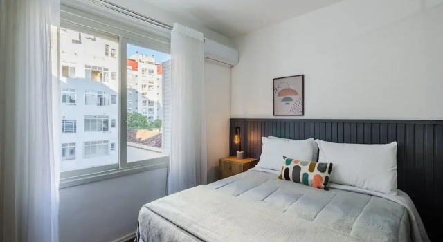Comfortable and Well-located Studio in POA Cei0304