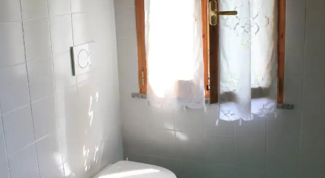 Madamadore, Prenota Hotel Deiva Marina 