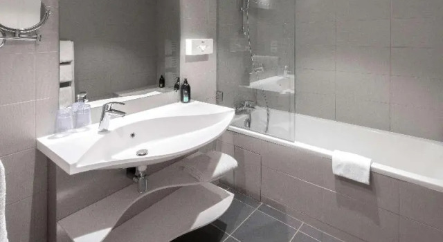 Номер Standard с балконом Aparthotel Adagio Nice Promenade des Anglais