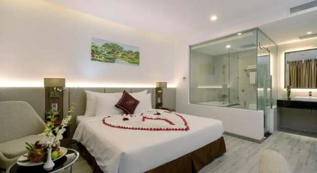 Двухместный номер Standard с видом на море LeMore Hotel Nha Trang