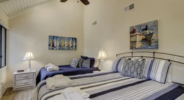 Night Heron 64 by RedAwning