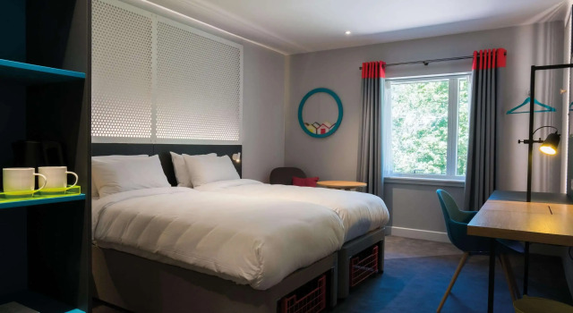 Lodge at Solent, Забронировать Отель Отели Англии с бассейном, Бассейн