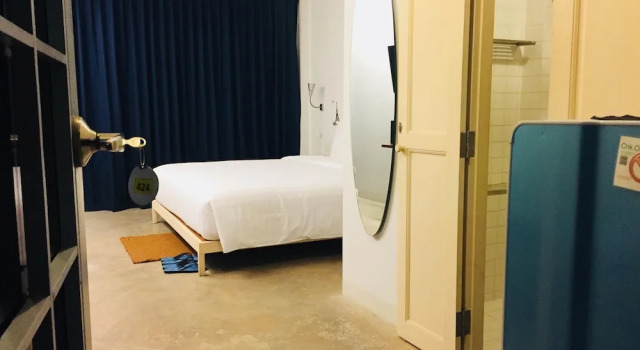 Двухместный номер Superior с балконом и с красивым видом из окна NY TH Hotel