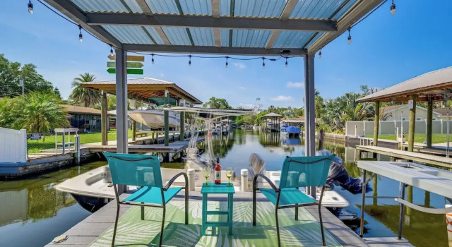 Коттедж Boat Dock & Kayaks: Canalfront Home in Homosassa