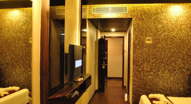 Hotel Sriram JB Residency