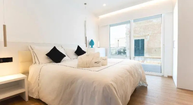 Premium- dobbelt værelse med altan POPULA - The Lifestyle Hotel