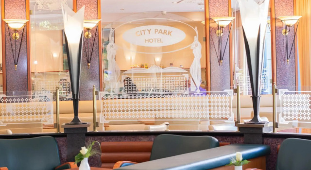 City Park Hotel
