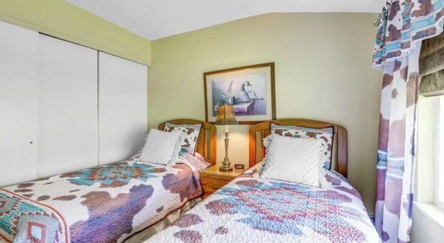 Апартаменты Carbondale Condo w/ Balcony & On-site Fly Fishing!