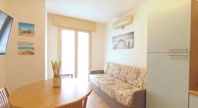 Cozy Central Flat 150mt From the Beach, Book Lejlighed Lignano Sabbiadoro Friuli Venezia Giulia