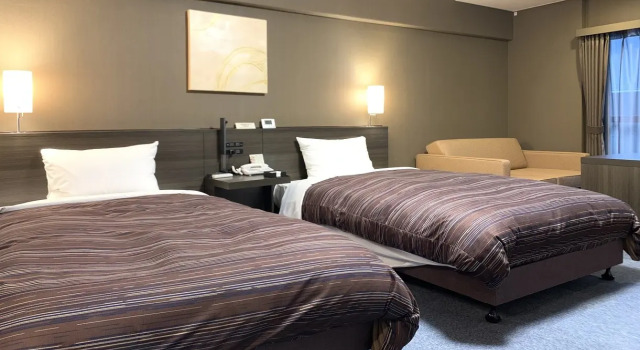 Четырёхместный номер Deluxe Hotel Route-Inn Kumamoto Ekimae