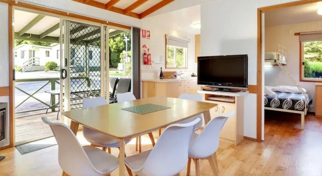 Enclave at Healesville Holiday Park, Забронировать Отель Хилсвилл Долина Ярра