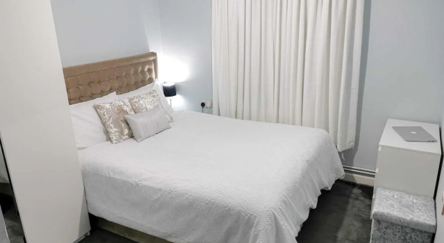 Entired Apartment Near Manchester City Centre, M15, Varaa Huoneisto Asunnot kohteessa Merseyside, Huoneisto