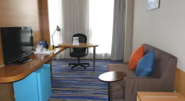 Люкс Standard Holiday Inn Express Tianjin Heping by IHG